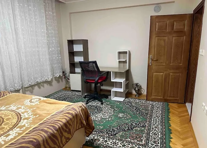 Family-friendly House With Garden Konya 아파트